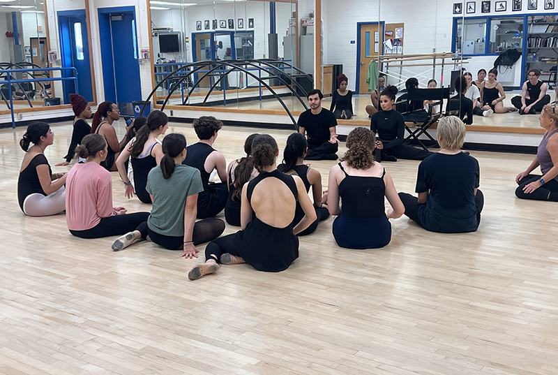 Ballet Hispánico led a masterclass on modern repertoire with local high school students at the Fairfax Academy, also participating in discussion with the students.